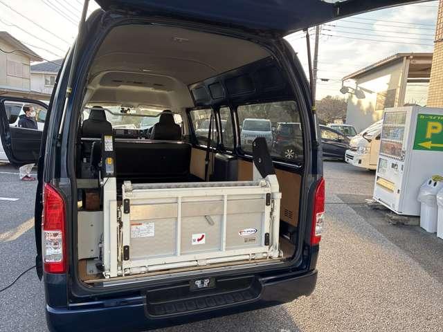 ハイエースバン SロングワイドDX GLパッケージ スーパーロング ハイルーフワイドボディ GLパッケージ 電動リフト 社外ナビTVバックモニター LEDヘッドライト Wエアコン リアヒーター(16枚目)