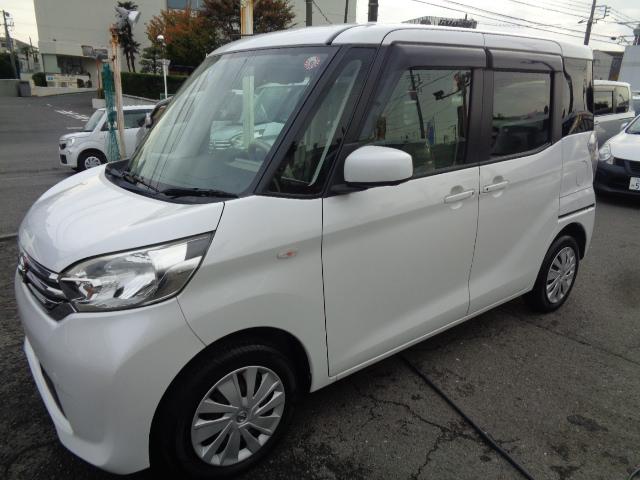 デイズルークス X 純正ナビ 地デジ ブルートゥース DVD再生 アラウンドビューモニター インテリキー 電動スライド ETC アイドリングストップ ベンチシート フリップダウン(17枚目)