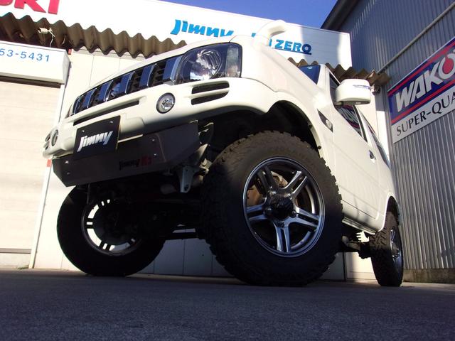 スズキ ジムニー ランドベンチャー 限定モデル ｋ３コンプリート仕様車 フルカスタム 前後バンパー ２ ５インチリフトアップ マフラー 218 0万円 平成30年 18年 東京都 中古車 価格 Com
