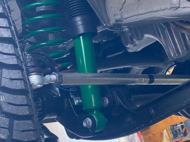 ジムニー XC K3ZEROコンプリートカー 届出済み未使用車 リフトアップ ショートバンパー ジオランダX-AT オートクルーズコントロール フルフラット(8枚目)