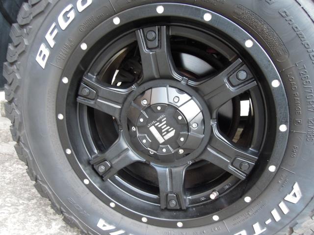 ハイラックスサーフ ＳＳＲ－Ｇ　パートタイム４ＷＤ　リフトアップ　ＬＥＸＸＥＬアウトロー１７インチアルミ　グッドリッチタイヤ　社外ヘッドライト＆テールランプ　バックドアウィンドウ開閉　禁煙　ケンウッドナビ　ＴＶ　バックカメラ　ＤＶＤ（64枚目）
