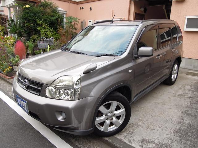 エクストレイル ２０Ｘ　禁煙　ワンオーナー　パートタイム４ＷＤ　純正ナビ　フルセグＴＶ　バックカメラ　スマートキー　オートＨＩＤライト　オートエアコン　純正１７インチアルミ　ＥＴＣ　記録簿　取説（11枚目）