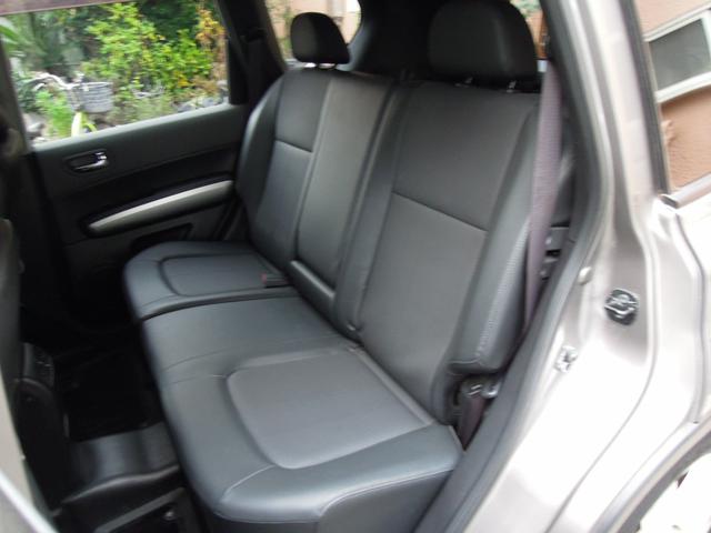 エクストレイル ２０Ｘ　禁煙　ワンオーナー　パートタイム４ＷＤ　純正ナビ　フルセグＴＶ　バックカメラ　スマートキー　オートＨＩＤライト　オートエアコン　純正１７インチアルミ　ＥＴＣ　記録簿　取説（37枚目）