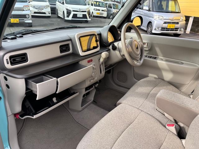 アルトラパン Ｌ　衝突被害軽減ブレーキ　ナビＴＶ　ＤＶＤ再生　ＣＤ　ＵＳＢ　Ｂｌｕｅｔｏｏｔｈ　ウーハー　前後ドラレコ　ＥＴＣ　スマートキー　盗難＆横滑防止装置　シートヒーター　電動格納ドアミラー　ドアバイザー　禁煙車（13枚目）