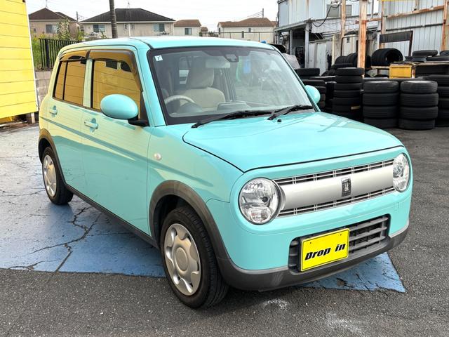 アルトラパン Ｇ　衝突被害軽減ブレーキ　ナビＴＶ　ＤＶＤ再生　ＴＶキット　ＣＤ　ＡＵＸ　ＵＳＢ　Ｂｌｕｅｔｏｏｔｈ　ＥＴＣ　スマートキー＆プッシュスタート　盗難＆横滑り防止装置　ドアバイザー　タイミングチェーン　禁煙車（3枚目）