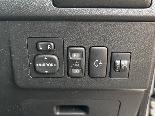 ライトエースバン ＧＬ　４ＷＤ　純正ナビＴＶ　ＣＤ　ＡＵＸ　Ｂｌｕｅｔｏｏｔｈ　ＥＴＣ　キーレス　リアヒーター　リアフォグ　Ｗエアバッグ　ＡＢＳ　センターデフロック　電動ドアミラー　ドアバイザー　タイミングチェーン　５人乗り（23枚目）