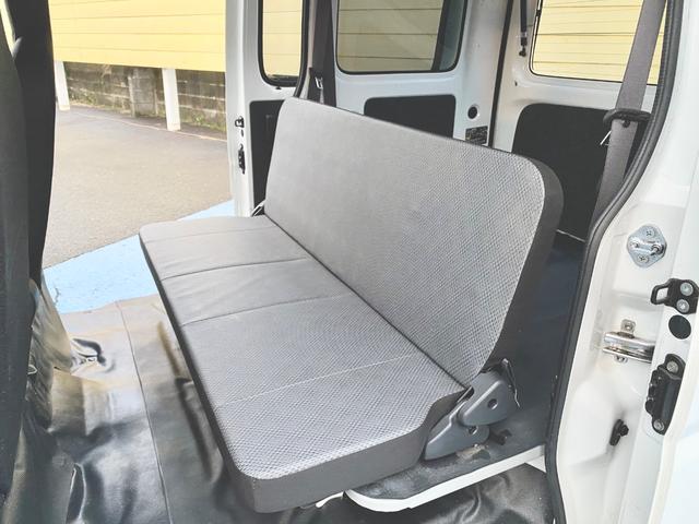 ハイゼットカーゴ スペシャルＳＡＩＩＩ　１オーナー　衝突被害軽減ブレーキ　車線逸脱警報　リアクリアランスソナー　ルーフキャリア　オートハイビーム　ＥＴＣ　Ｗエアバッグ　ＡＢＳ　横滑り防止装置　オーバーヘッドシェルフ　スペアキー　取説　記録簿（15枚目）