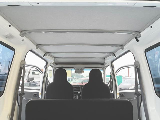 ハイゼットカーゴ スペシャルＳＡＩＩＩ　１オーナー　衝突被害軽減ブレーキ　車線逸脱警報　リアクリアランスソナー　ルーフキャリア　オートハイビーム　ＥＴＣ　Ｗエアバッグ　ＡＢＳ　横滑り防止装置　オーバーヘッドシェルフ　スペアキー　取説　記録簿（18枚目）