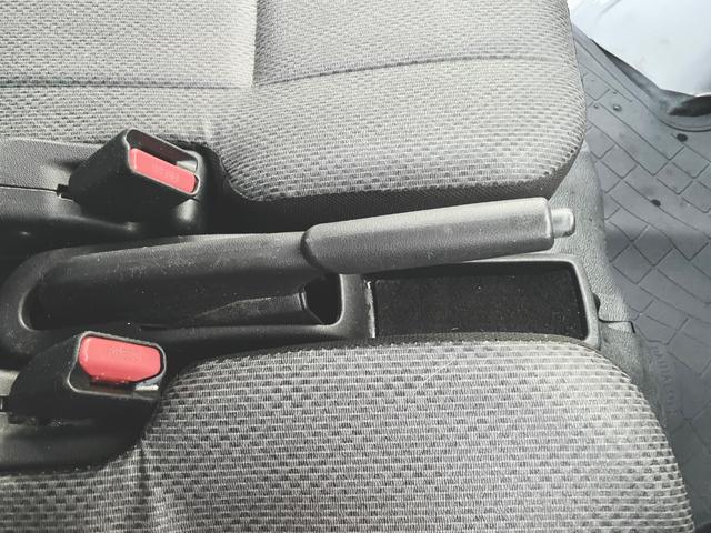 ハイゼットカーゴ スペシャルＳＡＩＩＩ　１オーナー　衝突被害軽減ブレーキ　車線逸脱警報　リアクリアランスソナー　ルーフキャリア　オートハイビーム　ＥＴＣ　Ｗエアバッグ　ＡＢＳ　横滑り防止装置　オーバーヘッドシェルフ　スペアキー　取説　記録簿（25枚目）