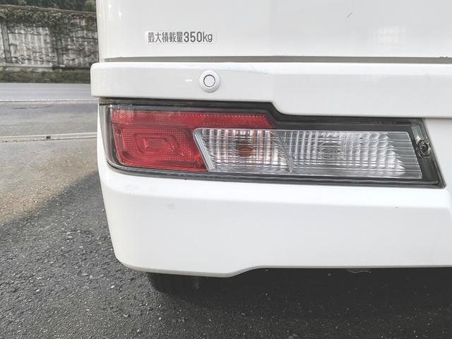ハイゼットカーゴ スペシャルＳＡＩＩＩ　１オーナー　衝突被害軽減ブレーキ　車線逸脱警報　リアクリアランスソナー　ルーフキャリア　オートハイビーム　ＥＴＣ　Ｗエアバッグ　ＡＢＳ　横滑り防止装置　オーバーヘッドシェルフ　スペアキー　取説　記録簿（30枚目）