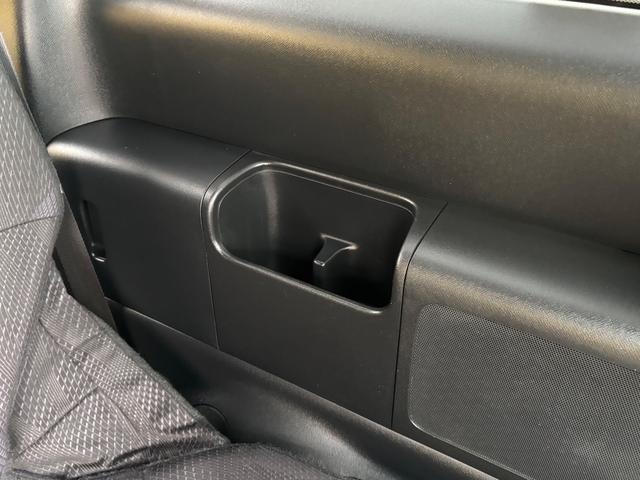 ステップワゴンスパーダ Z 1オーナー車 禁煙車 ガラスルーフ 無限エアロ 両側パワースライドドア ナビTV バックカメラ DVD再生 CD USB ETC スマートキー 盗難&横滑り防止装置 パドルシフト ドアミラーウィンカー(21枚目)