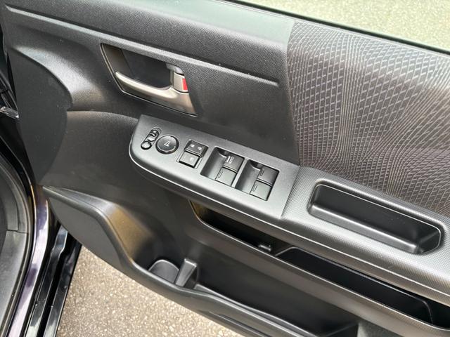 ステップワゴンスパーダ Z 1オーナー車 禁煙車 ガラスルーフ 無限エアロ 両側パワースライドドア ナビTV バックカメラ DVD再生 CD USB ETC スマートキー 盗難&横滑り防止装置 パドルシフト ドアミラーウィンカー(33枚目)