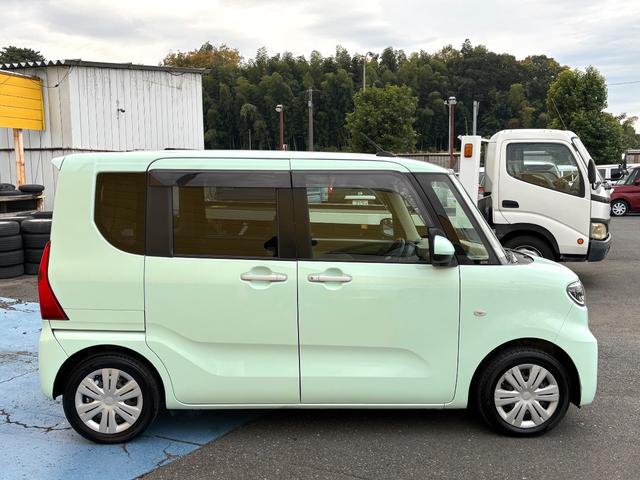 キーレス連動電動格納ドアミラー☆オートＬＥＤヘッドライト☆ドアバイザー☆ＵＶカットプライバシーガラス☆左パワースライドドア☆右スライドドアオートクロージャー☆スマートキー＆プッシュスタート☆保証書☆