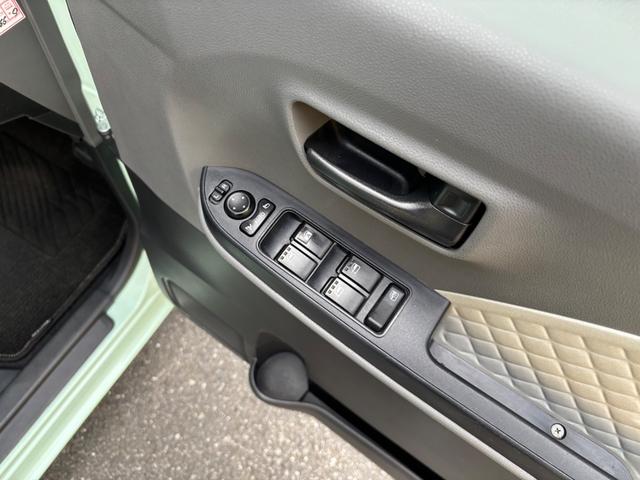 キーレス連動電動格納ドアミラー☆ドリンクホルダー＆小物入れ☆