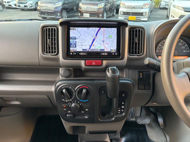 エブリイ ジョイン　衝突被害軽減ブレーキ　５ＡＧＳ　ナビＴＶ　ＤＶＤ再生　ＣＤ　ドラレコ　ＥＴＣ　電動格納ドアミラー　リアヒーター　盗難＆横滑り防止装置　Ｗエアバッグ　ＡＢＳ　オーバーヘッドコンソール　ドアバイザー（16枚目）