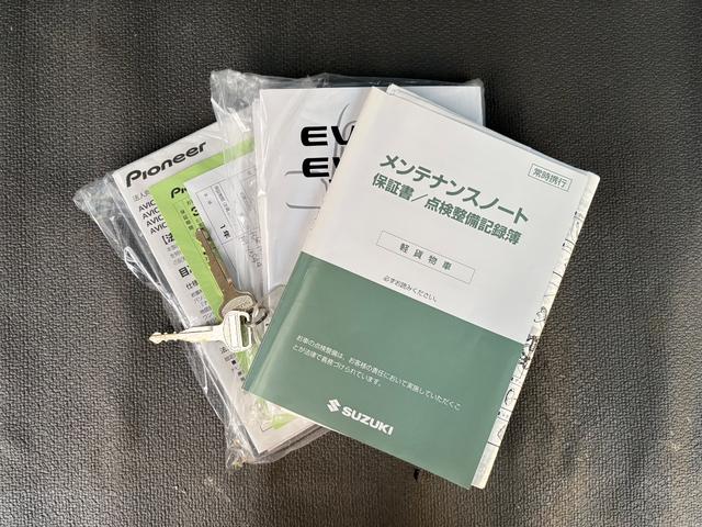 エブリイ ジョイン　衝突被害軽減ブレーキ　５ＡＧＳ　ナビＴＶ　ＤＶＤ再生　ＣＤ　ドラレコ　ＥＴＣ　電動格納ドアミラー　リアヒーター　盗難＆横滑り防止装置　Ｗエアバッグ　ＡＢＳ　オーバーヘッドコンソール　ドアバイザー（29枚目）