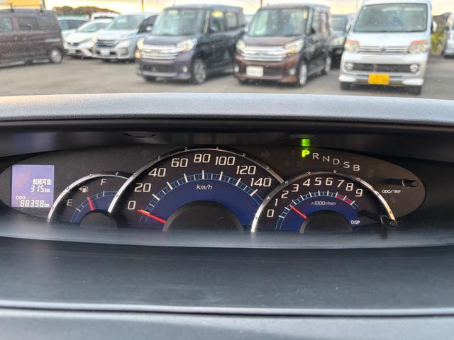 タント Ｇスペシャル　パワースライドドア　ナビＴＶ　ＤＶＤ再生　バックカメラ　ＣＤ　ＵＳＢ　Ｂｌｕｅｔｏｏｔｈ　ＥＴＣ　スマートキー　フォグ　アイドリングストップ　電格ドアミラー　ドアミラーウインカー　ドアバイザー　禁煙車（33枚目）