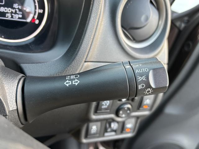 ノート Ｘ　ＤＩＧ－Ｓ　衝突被害軽減ブレーキ　車線逸脱警報　純正ナビＴＶ　ＤＶＤ再生　全方位モニター　ＣＤ　ＡＵＸ　ＵＳＢ　Ｂｌｕｅｔｏｏｔｈ　ＥＴＣ　インテリキー　オートライト　ドアミラーウインカー　ドアバイザー　禁煙車（22枚目）