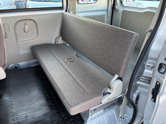 ミニキャブバン Ｍ　１オーナー　禁煙車　記録簿　５ＡＧＳ　ナビ　フルセグＴＶ　バックカメラ　ＤＶＤ再生　ＴＶキャンセラー　ＣＤ　Ｂｌｕｅｔｏｏｔｈ　ドラレコ　ＥＴＣ　Ｗエアバッグ　ＡＢＳ　ドアバイザー　ＵＶカットガラス（15枚目）