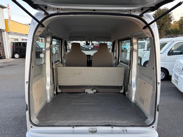 ミニキャブバン Ｍ　１オーナー　禁煙車　記録簿　５ＡＧＳ　ナビ　フルセグＴＶ　バックカメラ　ＤＶＤ再生　ＴＶキャンセラー　ＣＤ　Ｂｌｕｅｔｏｏｔｈ　ドラレコ　ＥＴＣ　Ｗエアバッグ　ＡＢＳ　ドアバイザー　ＵＶカットガラス（20枚目）