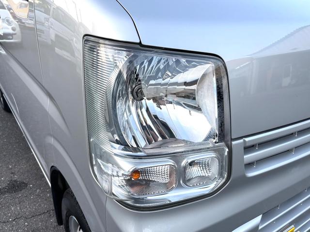 ミニキャブバン Ｍ　１オーナー　禁煙車　記録簿　５ＡＧＳ　ナビ　フルセグＴＶ　バックカメラ　ＤＶＤ再生　ＴＶキャンセラー　ＣＤ　Ｂｌｕｅｔｏｏｔｈ　ドラレコ　ＥＴＣ　Ｗエアバッグ　ＡＢＳ　ドアバイザー　ＵＶカットガラス（23枚目）