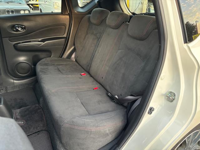 ノート e-パワーニスモ 1オーナー車 記録簿 禁煙車 エマブレ 車線逸脱警報 純正オーディオディスプレイ 全方位モニター USB Bluetooth 前後ドラレコ ETC インテリキー LEDライト 前後クリアランスソナー(15枚目)