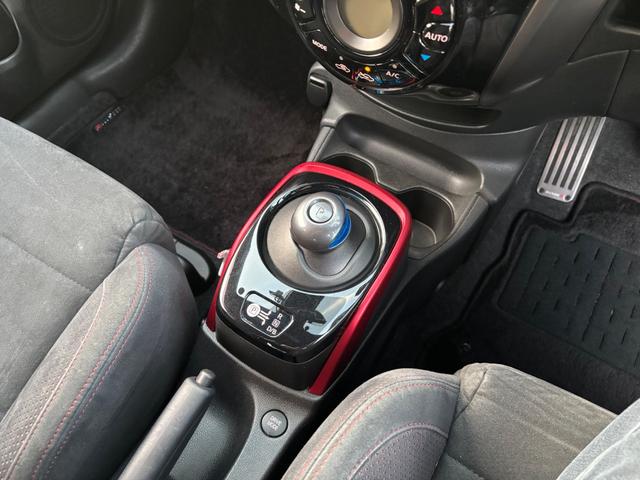 ノート e-パワーニスモ 1オーナー車 記録簿 禁煙車 エマブレ 車線逸脱警報 純正オーディオディスプレイ 全方位モニター USB Bluetooth 前後ドラレコ ETC インテリキー LEDライト 前後クリアランスソナー(28枚目)