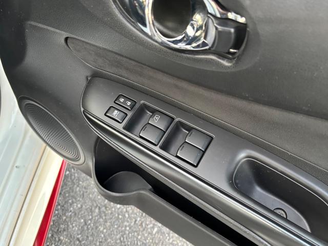 ノート e-パワーニスモ 1オーナー車 記録簿 禁煙車 エマブレ 車線逸脱警報 純正オーディオディスプレイ 全方位モニター USB Bluetooth 前後ドラレコ ETC インテリキー LEDライト 前後クリアランスソナー(29枚目)