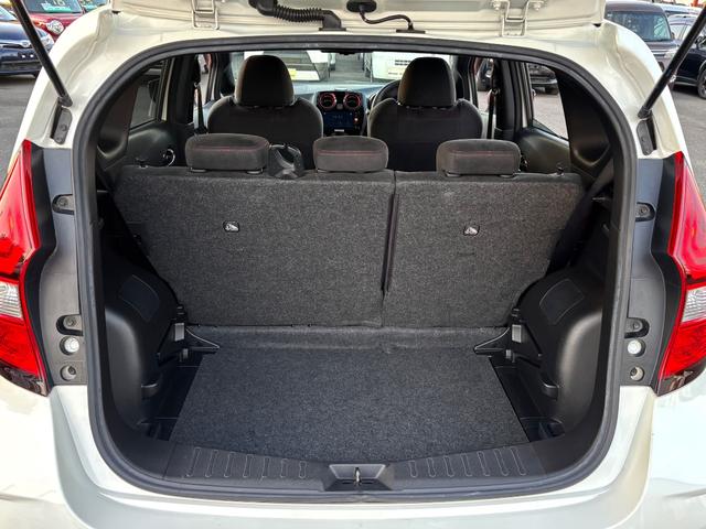 ノート e-パワーニスモ 1オーナー車 記録簿 禁煙車 エマブレ 車線逸脱警報 純正オーディオディスプレイ 全方位モニター USB Bluetooth 前後ドラレコ ETC インテリキー LEDライト 前後クリアランスソナー(30枚目)