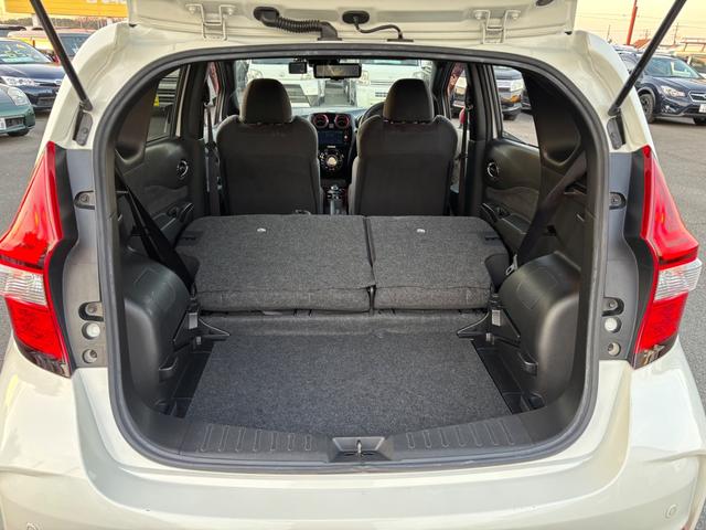 ノート e-パワーニスモ 1オーナー車 記録簿 禁煙車 エマブレ 車線逸脱警報 純正オーディオディスプレイ 全方位モニター USB Bluetooth 前後ドラレコ ETC インテリキー LEDライト 前後クリアランスソナー(31枚目)