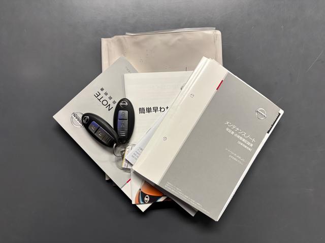 ノート e-パワーニスモ 1オーナー車 記録簿 禁煙車 エマブレ 車線逸脱警報 純正オーディオディスプレイ 全方位モニター USB Bluetooth 前後ドラレコ ETC インテリキー LEDライト 前後クリアランスソナー(37枚目)