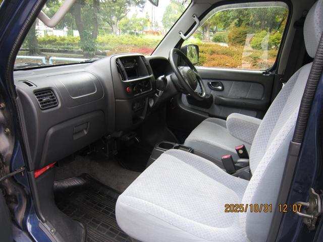 エブリイ ジョインターボDX-II オートマ 4WD(4枚目)