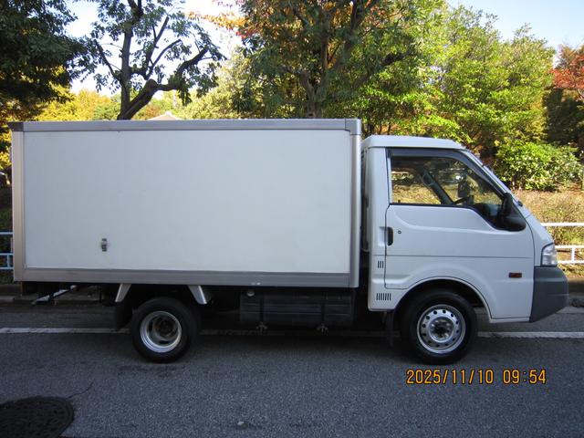 バネットトラック ロングスーパーローDX 冷凍冷蔵車 -5℃設定 東光冷熱製 オートマ Wタイヤ 900k 社外バックモニター(6枚目)