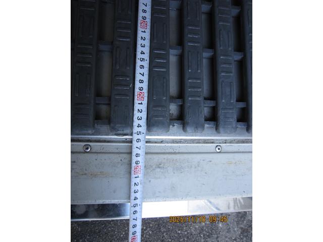 バネットトラック ロングスーパーローDX 冷凍冷蔵車 -5℃設定 東光冷熱製 オートマ Wタイヤ 900k 社外バックモニター(14枚目)