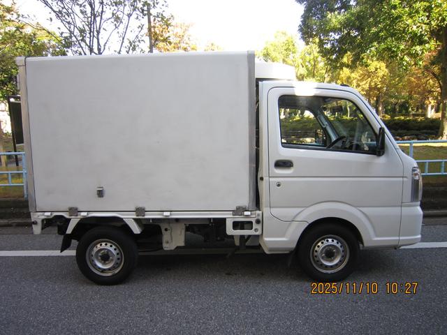 NT100クリッパートラック 中温冷凍車 ワンタッチスライドドア左側 冷凍冷蔵車 -5℃設定 菱重コールド製 2コンプレッサー オートマ(9枚目)