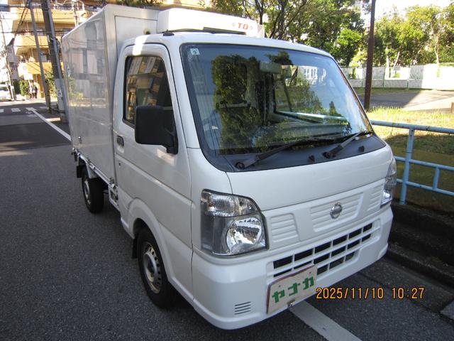 NT100クリッパートラック 中温冷凍車 ワンタッチスライドドア左側 冷凍冷蔵車 -5℃設定 菱重コールド製 2コンプレッサー オートマ(15枚目)