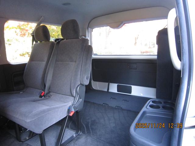 ハイエースワゴン ＧＬ　１０人乗り　ＧＬ　ミドルルーフ（14枚目）