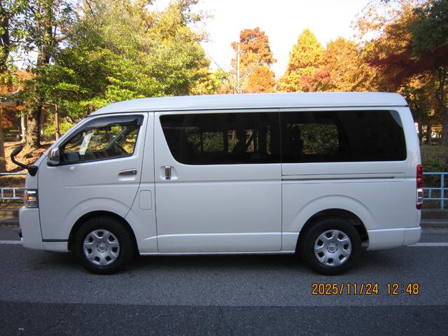 ハイエースワゴン ＧＬ　１０人乗り　ＧＬ　ミドルルーフ（17枚目）