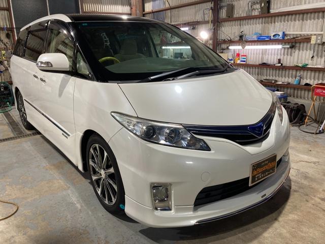 TOYOTA ESTIMA HYBRID X