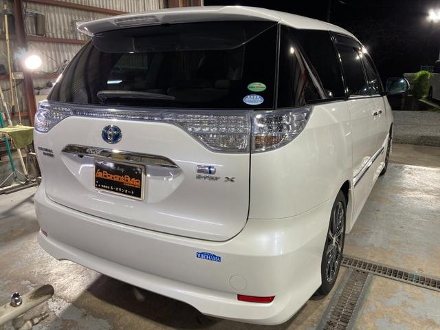 TOYOTA ESTIMA HYBRID X