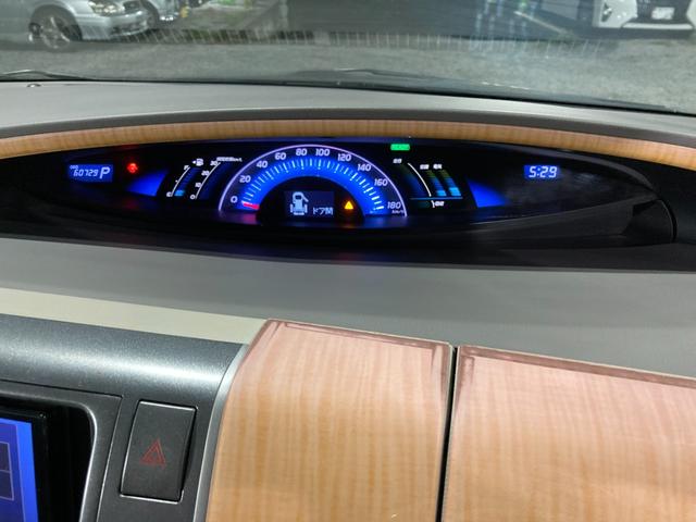 TOYOTA ESTIMA HYBRID X