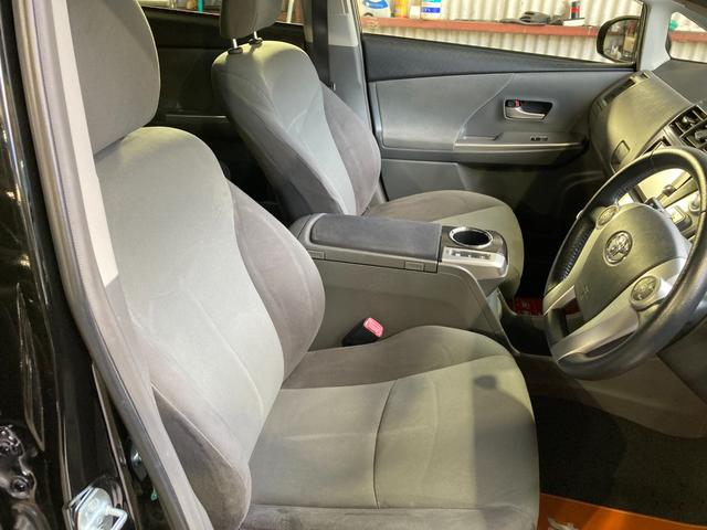 プリウスアルファ Ｓツーリングセレクション　ＬＥＤヘッドライト　純正エアロ　ＴＥＩＮ車高調　社外アルミ　純正ナビＴＶ　バックカメラ　ＥＴＣ（8枚目）