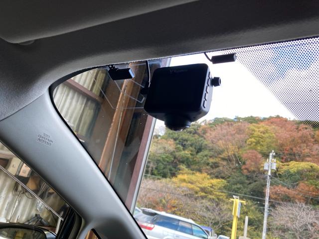 プリウスアルファ Ｓツーリングセレクション　ＬＥＤヘッドライト　純正エアロ　ＴＥＩＮ車高調　社外アルミ　純正ナビＴＶ　バックカメラ　ＥＴＣ（19枚目）