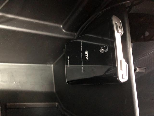 ソリオ X 後期型 レーダーブレーキサポート2装着車 純正エアロ 15インチアルミホイール パワースライドドア ナビ フルセグテレビ バックカメラ ETC スマートキー サイドエアバック(13枚目)