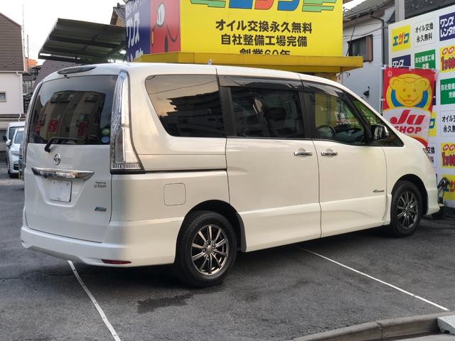 セレナ ハイウェイスター S-ハイブリッド 後期型 両側パワースライドドア ナビ(3枚目)