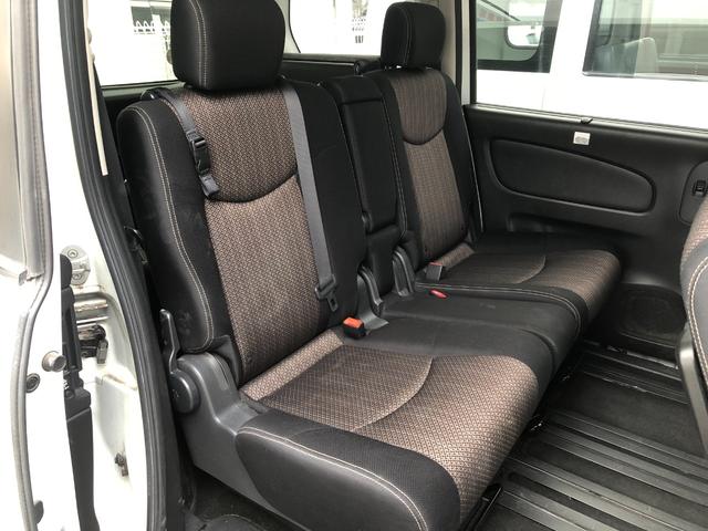 セレナ ハイウェイスター　Ｓ－ハイブリッド　後期型　両側パワースライドドア　ナビ（14枚目）