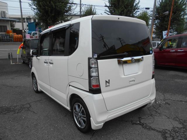 Ｎ－ＢＯＸ Ｇ　ターボＳＳパッケージ　純正ナビ　ＴＶ　バックモニター　プッシュスタート　Ｗパワースライドドア　ＨＩＤ（5枚目）