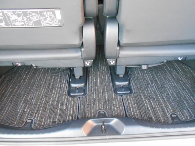 アルファード ２．５Ｓ　Ｃパッケージ　純正ナビ　ＴＶ　ルーフモニター　バックモニター　モデリスタエアロ　プッシュスタート　Ｗパワースライドドア　パワーバックドア　ＥＴＣ２．０（15枚目）