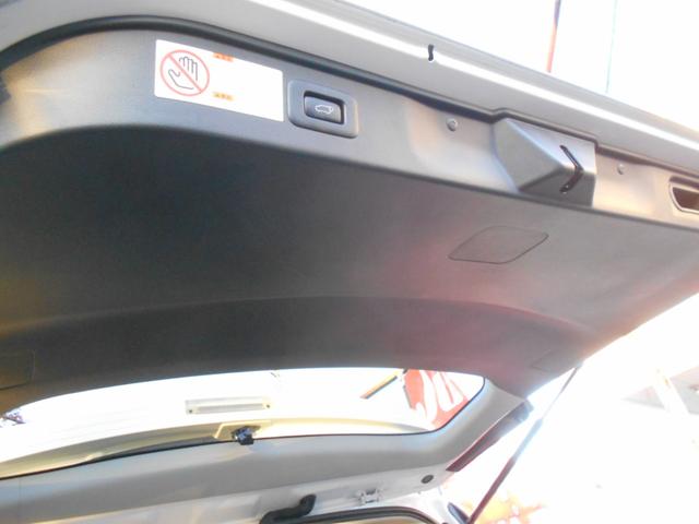 アルファード ２．５Ｓ　Ｃパッケージ　純正ナビ　ＴＶ　ルーフモニター　バックモニター　モデリスタエアロ　プッシュスタート　Ｗパワースライドドア　パワーバックドア　ＥＴＣ２．０（16枚目）