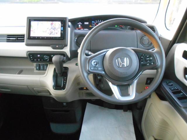 Ｎ－ＢＯＸ Ｇ・Ｌホンダセンシング　純正ナビ　ＴＶ　バックモニター　プッシュスタート　Ｗパワースライドドア　ＥＴＣ（8枚目）